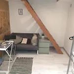 Cute Studio In City Center. Capsule Apartment!